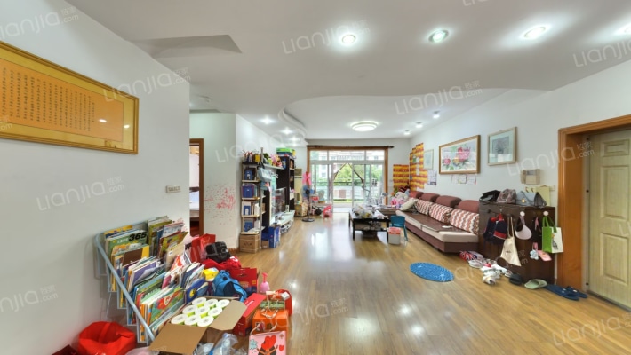 畔溪名都二手房实景图