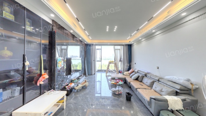 顺驰泊林一期二手房实景图