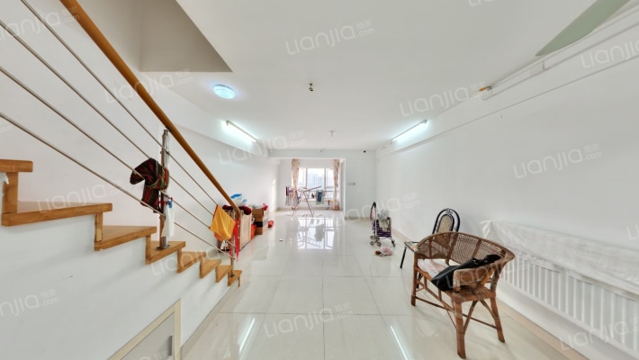 领馆88二手房实景图