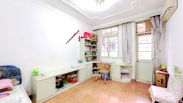 元帅路24号小区二手房实景图