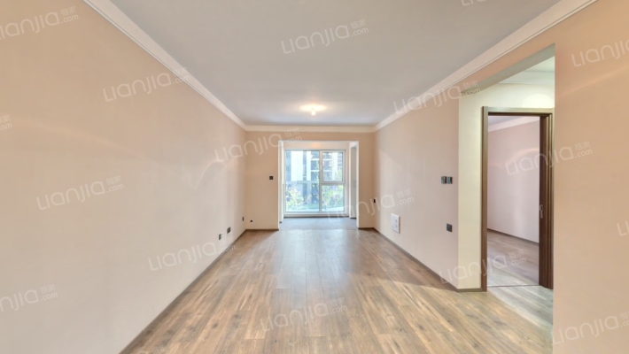 万科滨江都会（秀清园）二手房实景图