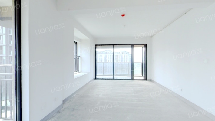 新湖春晓二手房实景图