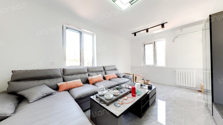 龙泉路二手房实景图