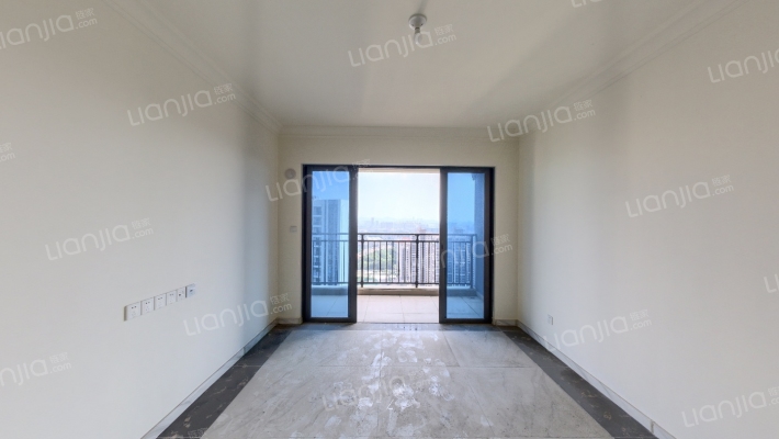 碧桂园卓越协信天际二手房实景图