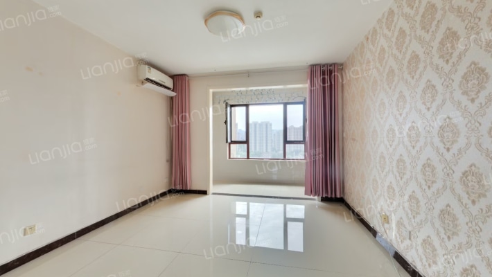 绿地隆悦公馆二手房实景图