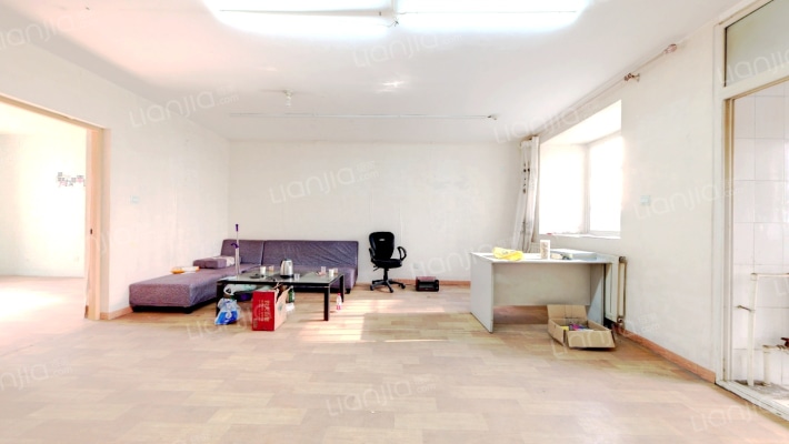 薛家岛社区B区二手房实景图