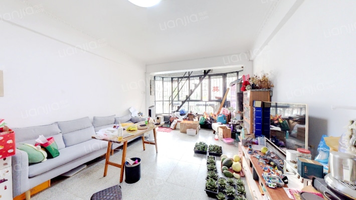 新园路16号大院二手房实景图