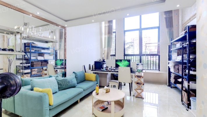 绿地时代云都汇二手房实景图