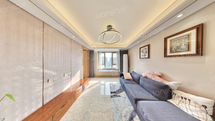 万科翡翠大道北苑二手房实景图