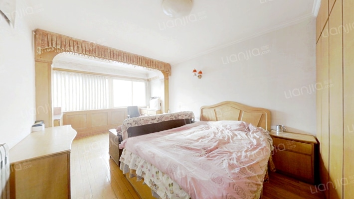 东方小区二手房实景图