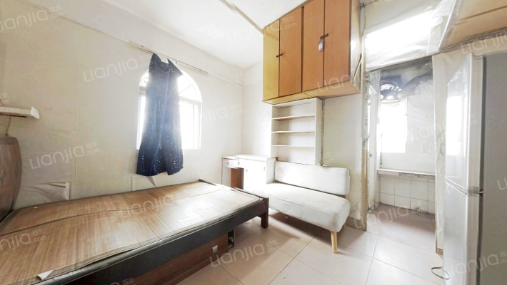 名嘉花园二手房实景图