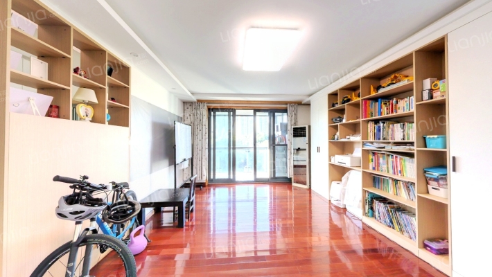 银城宝船听涛二手房实景图