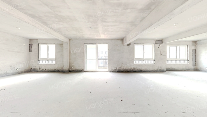 中房西郊庄园南区二手房实景图