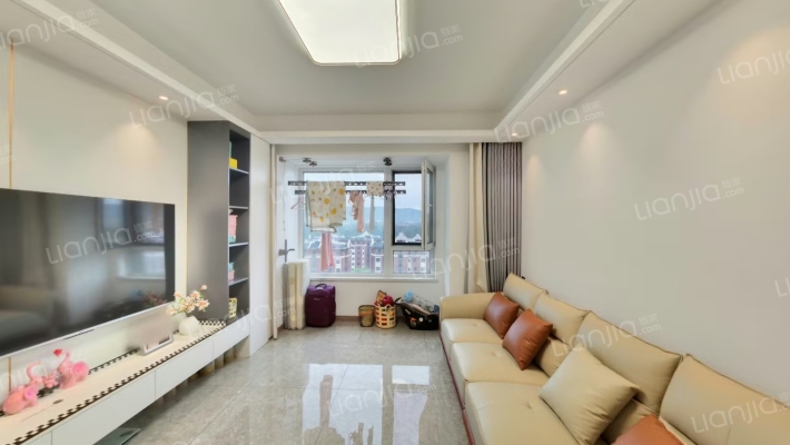 金地城E3区二手房实景图