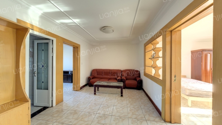 水上公寓二手房实景图