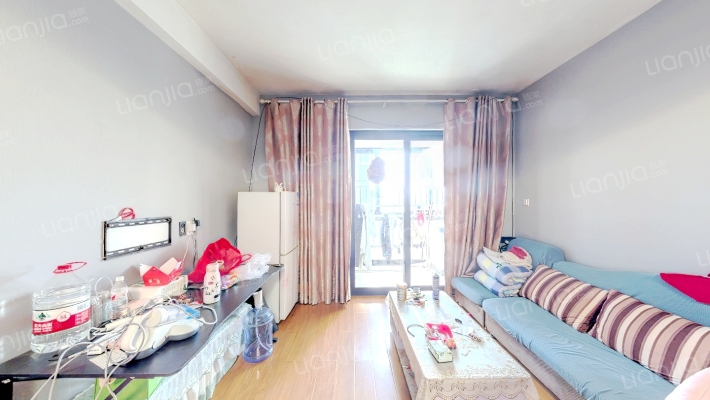 万和丽都二手房实景图