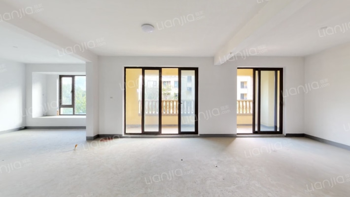 云峰原著二手房实景图