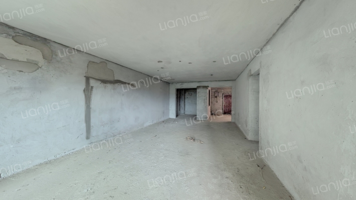 朝南维港半岛二手房实景图