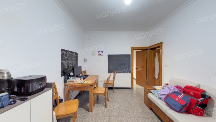 小龙坎新街二手房实景图