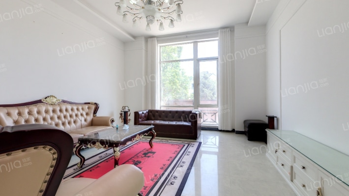 湖光山舍二手房实景图