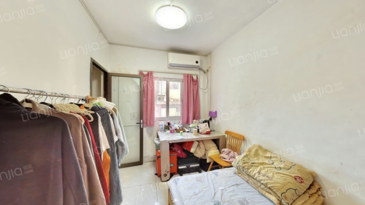 东七路77号二手房实景图