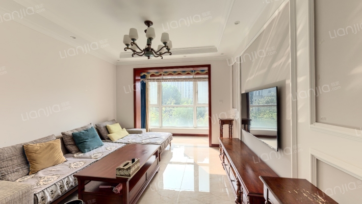 鸿玮澜山二期二手房实景图