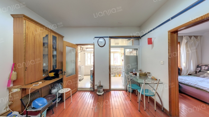 名贵山庄青年公寓二手房实景图