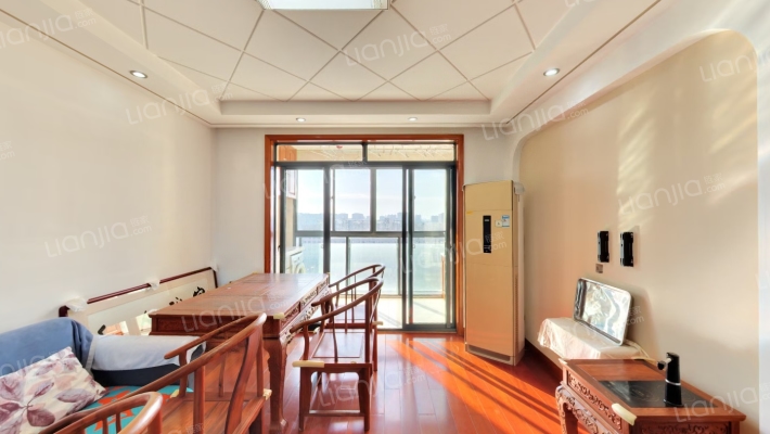 和泽佳苑二手房实景图