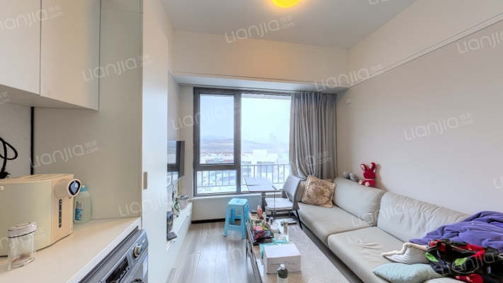 鲁商凤凰广场二手房实景图