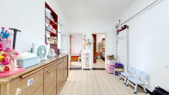 黄河路122号院二手房实景图