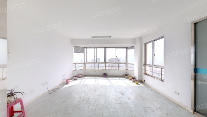 烟草大厦二手房实景图