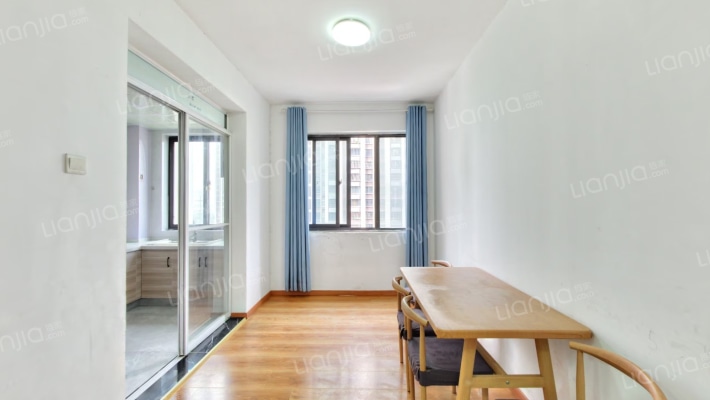 灯塔家园二期B区二手房实景图