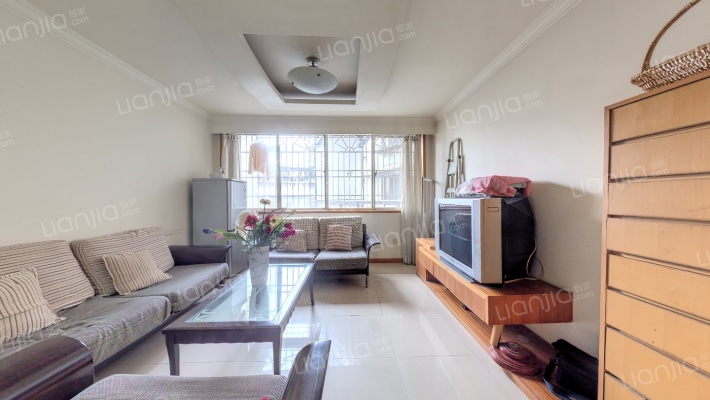 新华巷32号院二手房实景图