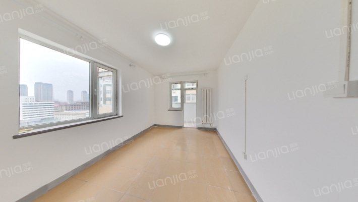 南京路(河西区)二手房实景图