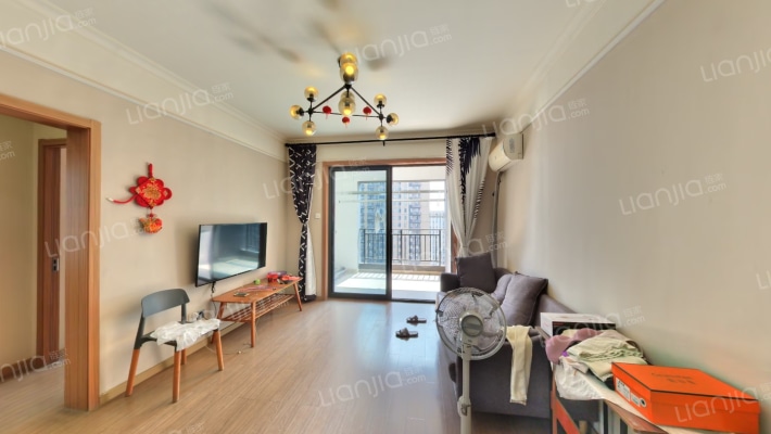 麓谷小镇二手房实景图