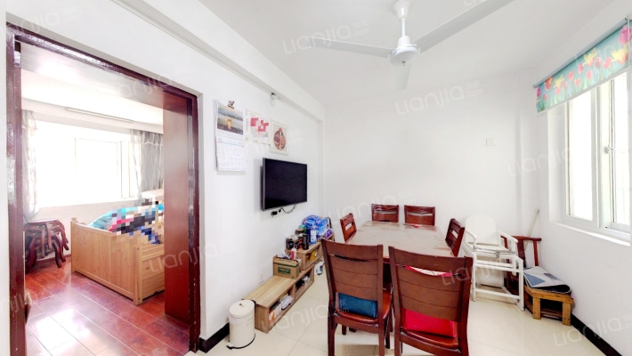 顺德华庭二手房实景图