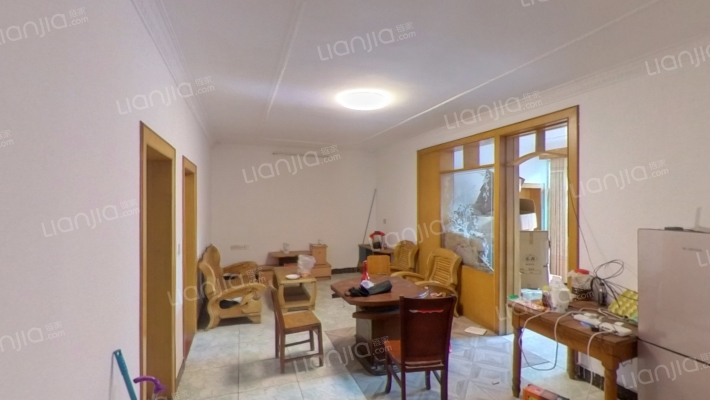 东湖粮管所宿舍二手房实景图