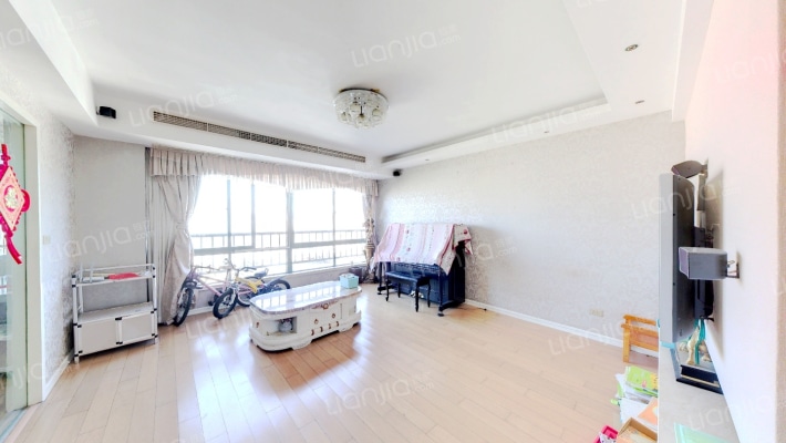 人才大厦二手房实景图