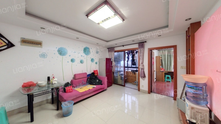 鸿泰苑二区二手房实景图