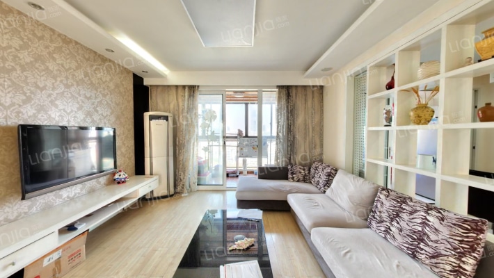 银城西堤国际第一区二手房实景图