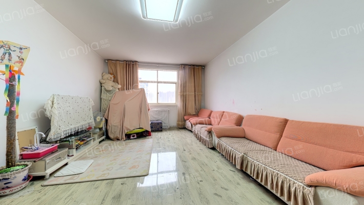 伟龙小区二手房实景图