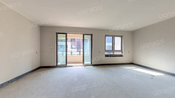 蓝光公园悦湖二手房实景图