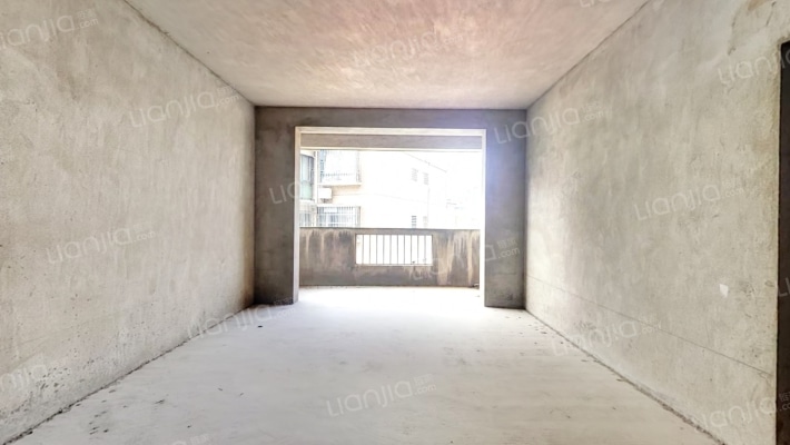 青青家园二手房实景图