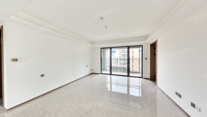 万科城望云起四季二手房实景图