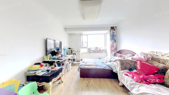 实华新鼎花园二手房实景图