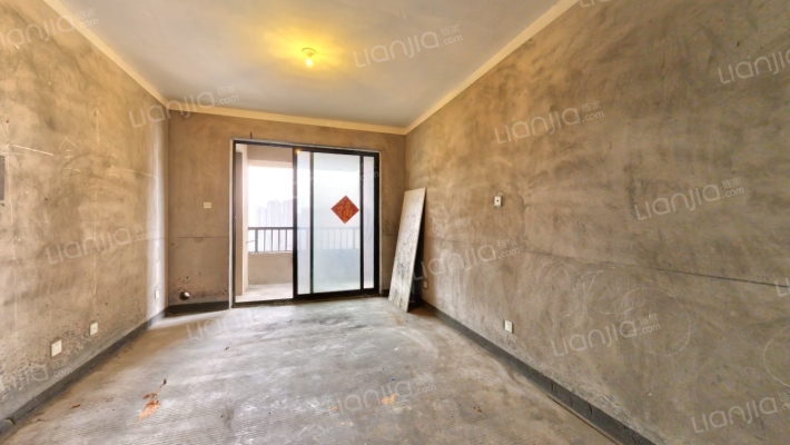 华地翡翠蓝湾二手房实景图