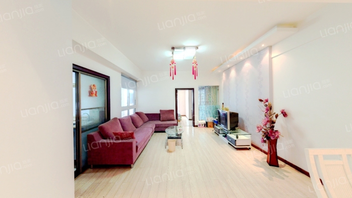 巴黎公舍二手房实景图