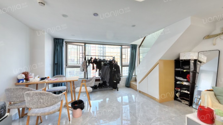 中粮云景广场二手房实景图