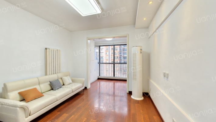 华城国际小区二手房实景图