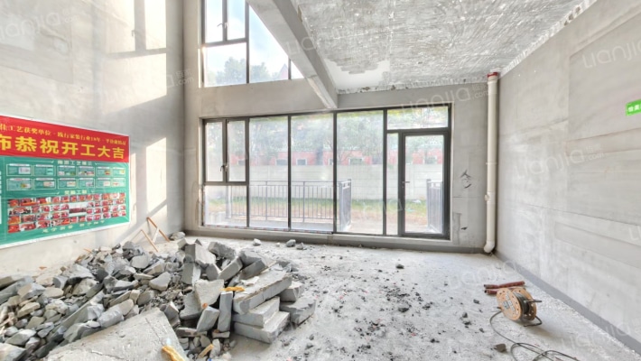 长虹上院二手房实景图